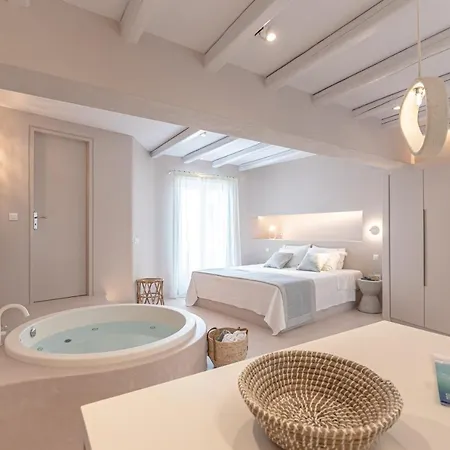 Antony (adults Only) 3* Naxos City