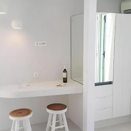 Antony (adults Only) Apartmanhotel 4*