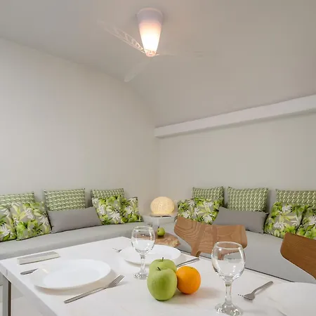 Antony (adults Only) Hotel apartamentowy
